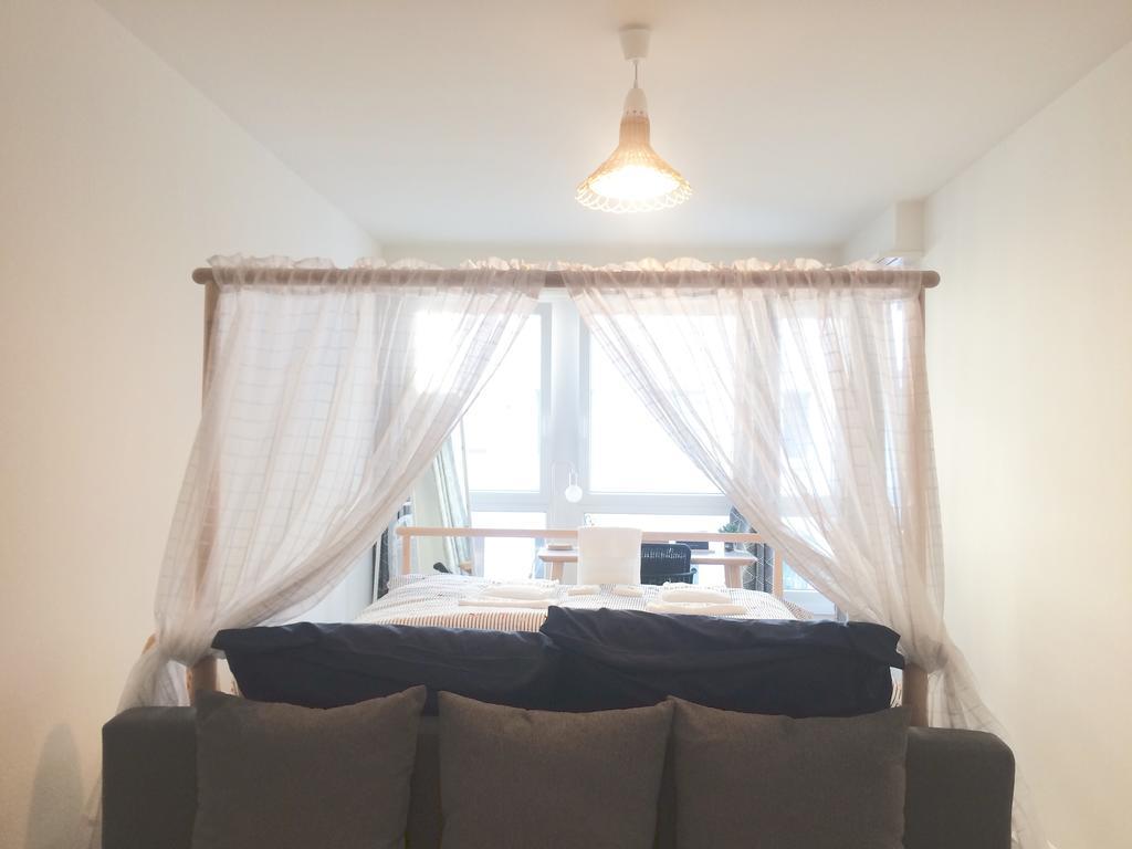 In Swiss - Downtown Rhine Riverside Luxury * Basel
